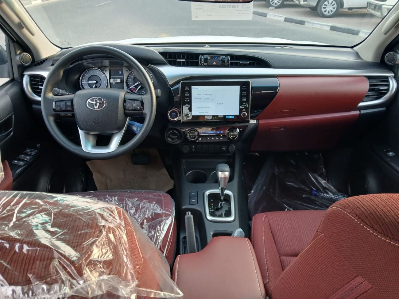 تويوتا هيلوكس SR5 (NON GCC) 2.4 Turbo Diesel -Bahrain Specifications 0KM Export Only