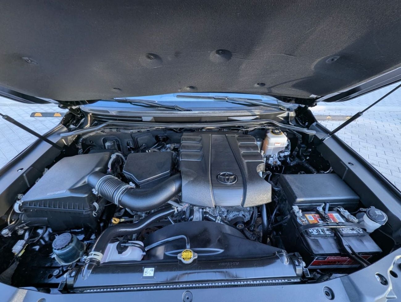 تويوتا لاند كروزر Toyota landcruise 2021Model 4.0L v6 GXR petrol Engine Colour Black push start Transmission Automatic