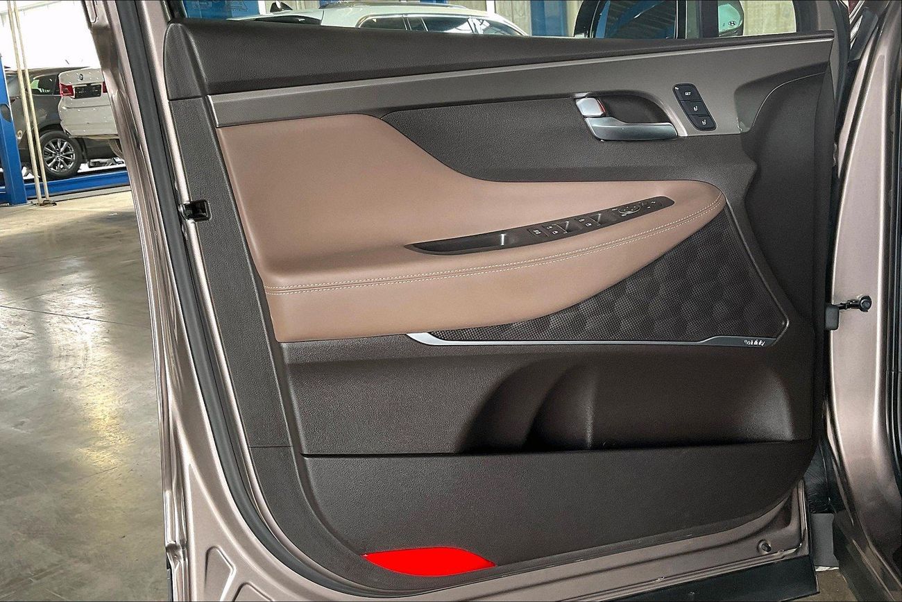 Hyundai Santa Fe Premium + | Carnival Sale • UP TO AED 20,000 OFF | Guaranteed Warranty | 0 Down Payment