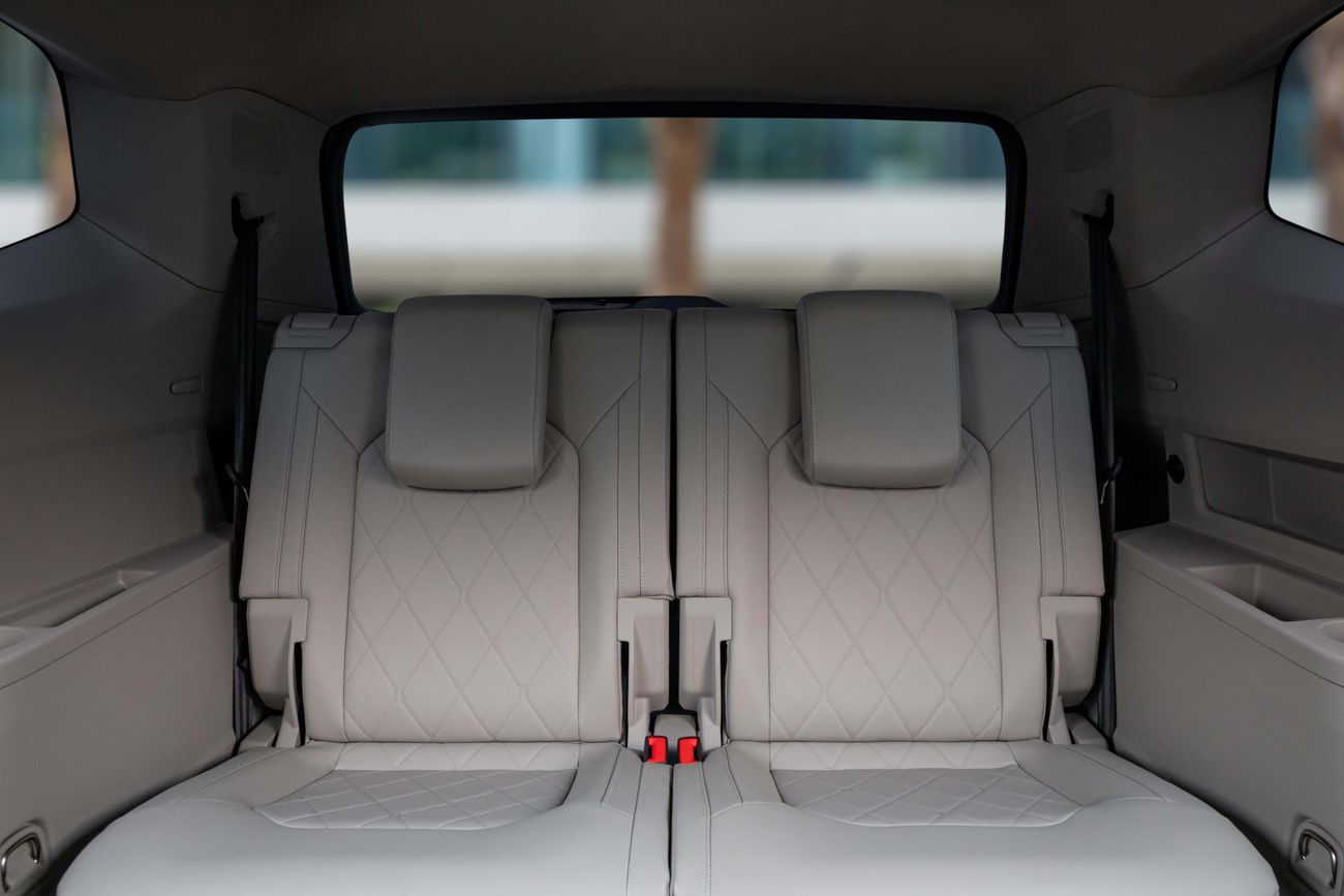 فولكس واجن تيرامونت Teramont R-Line | 3,388 P.M | 0% Downpayment | VW Warranty til Dec 2027!