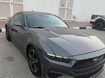 فورد موستانج STANDARD