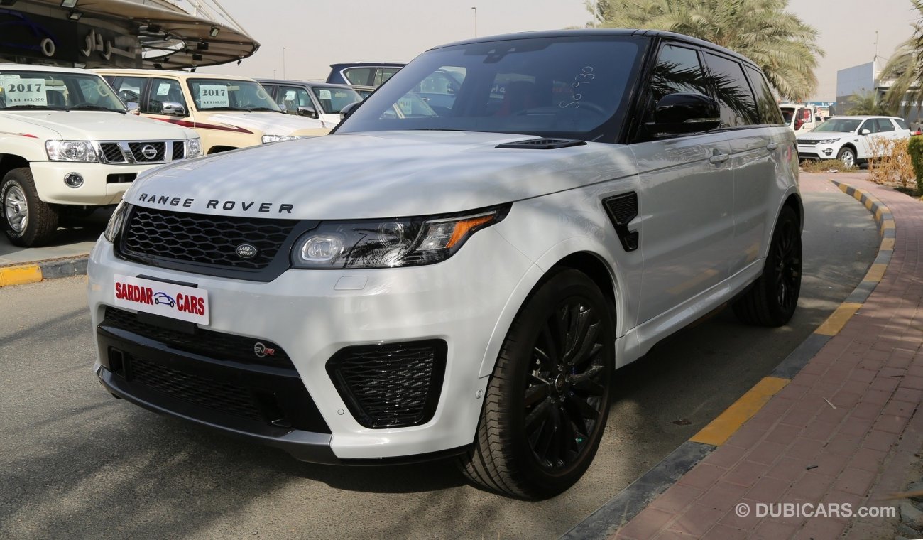 Land Rover Range Rover Sport SVR