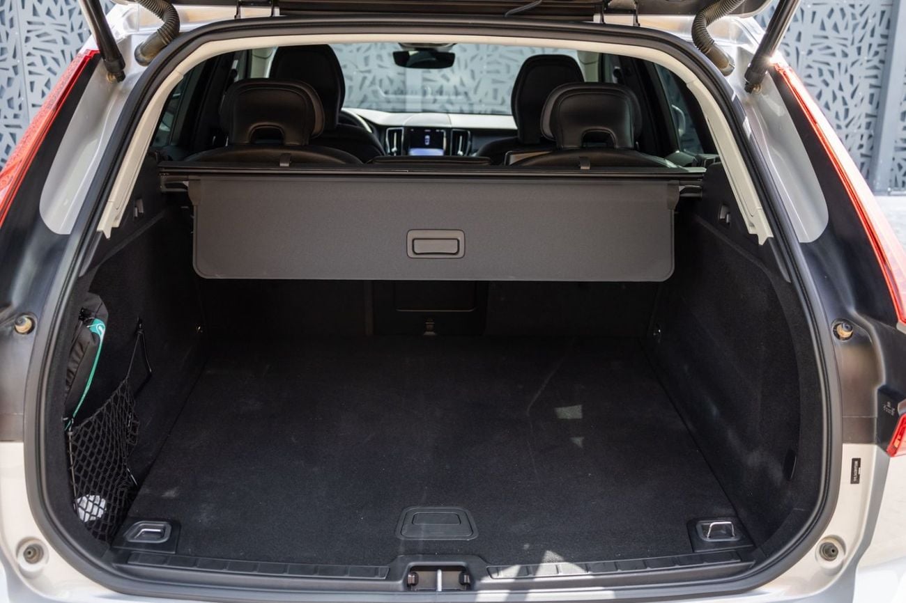 Volvo XC60 ULTIMATE BRIGHT 2024 Volvo XC60 B5 Core GCC | Agency Warranty