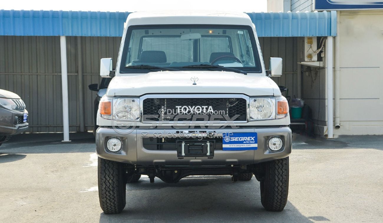 Toyota Land Cruiser 2020 MODEL 78 HARDTOP WITH WINCH. PETROL/ ESSENCE' LE VEHICULE TOUT TERRAIN
