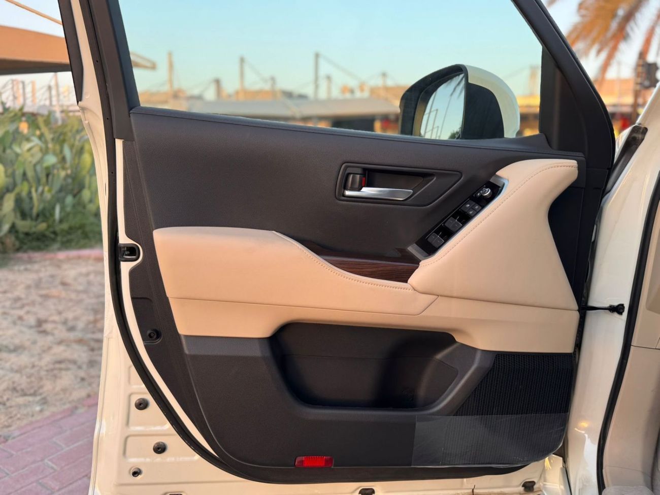 تويوتا لاند كروزر GXR 4.0L