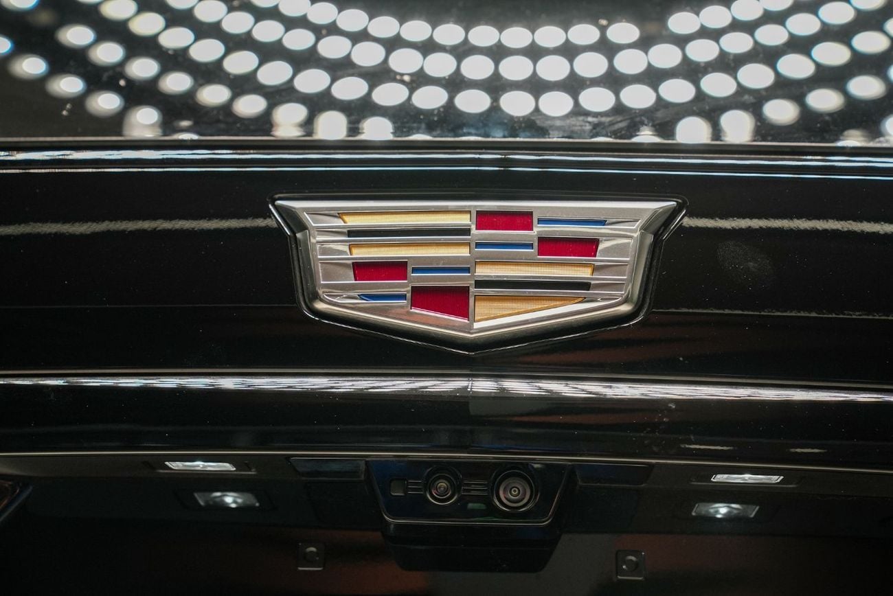 كاديلاك إسكالاد Cadillac Escalade 600 Sport Platinum V8 6.2L 0Km 2026