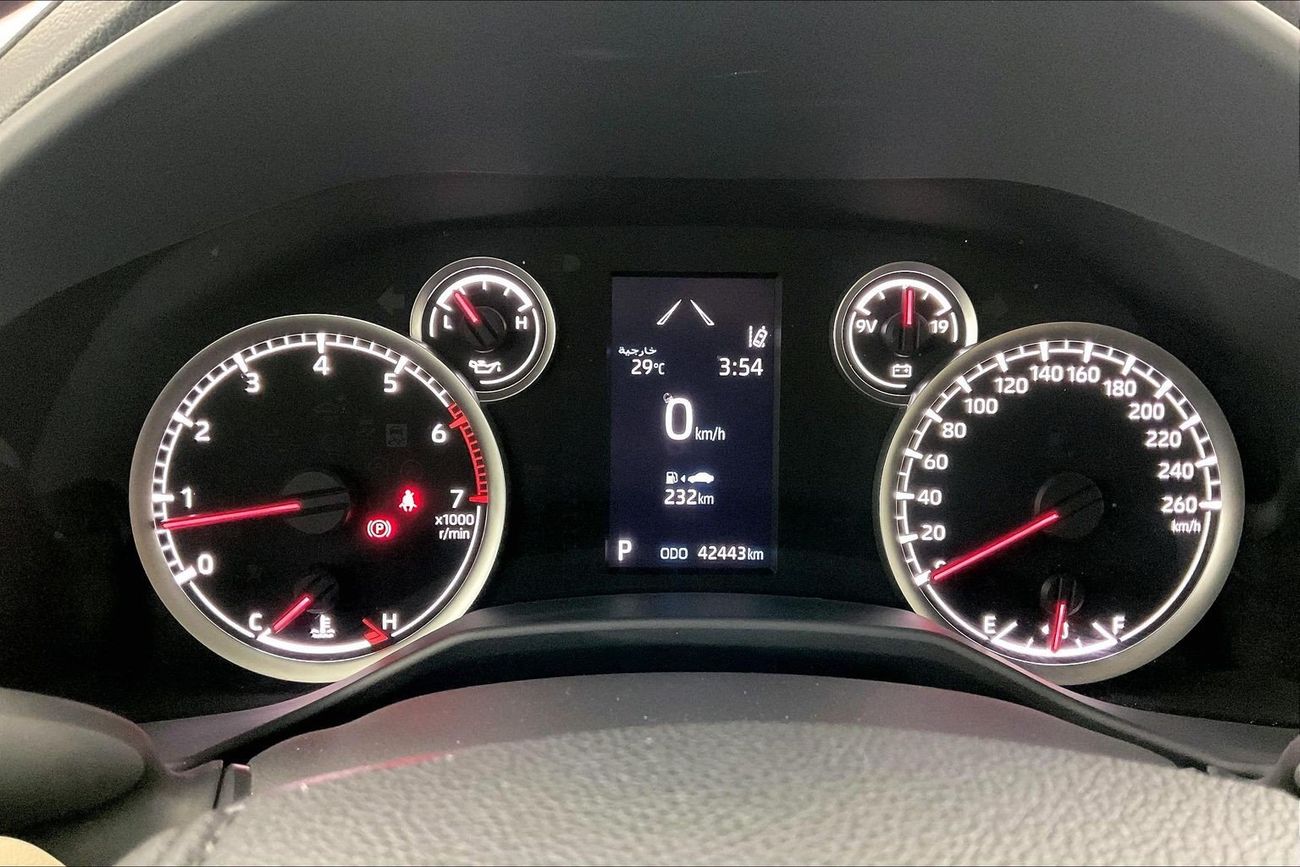 Toyota Land Cruiser GXR | National Day Celebration | Guaranteed Warranty | 0 Down Payment