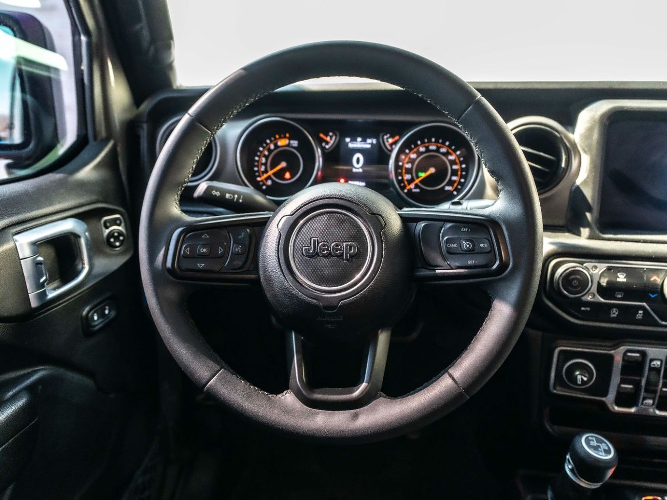 Jeep Wrangler Sport 3.6L A/T (5 Seater)