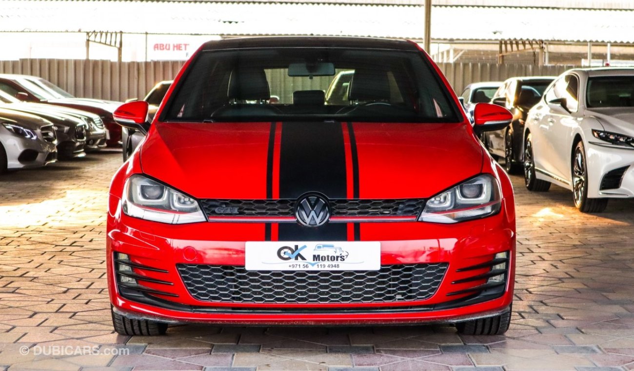 فولكس واجن جولف GTI Full option very clean car