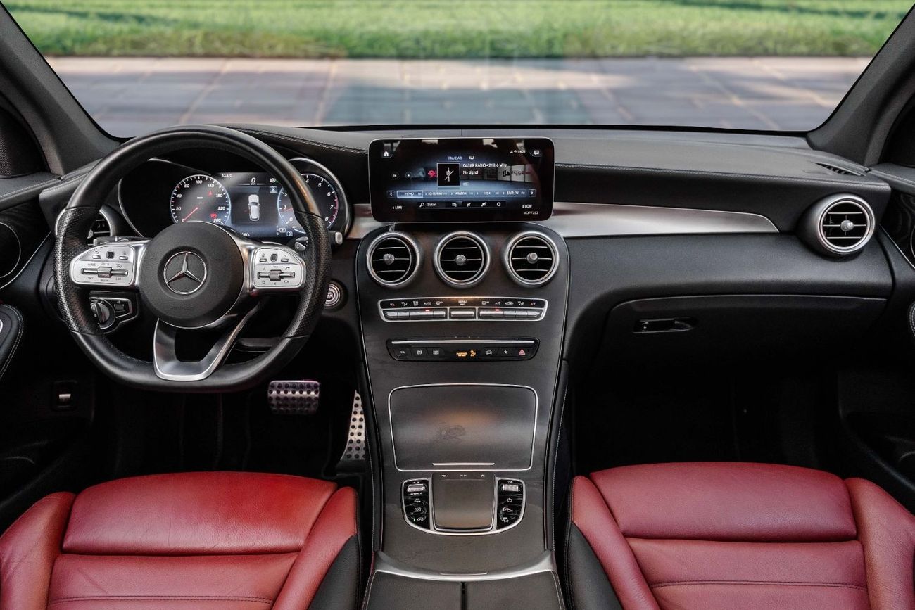 Mercedes-Benz GLC 300 300 | 3,525 P.M  | 0% Downpayment | Excellent Condition!