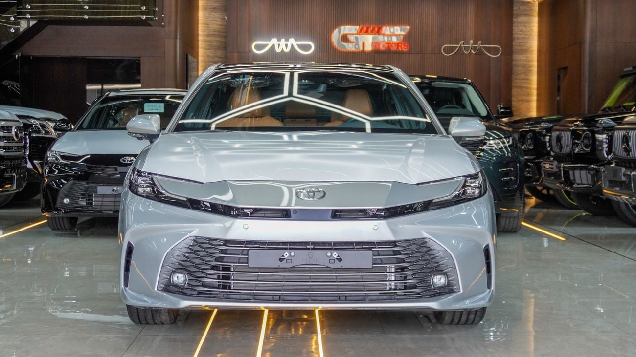 Toyota Camry Limited HEV 2.5 L Hybrid