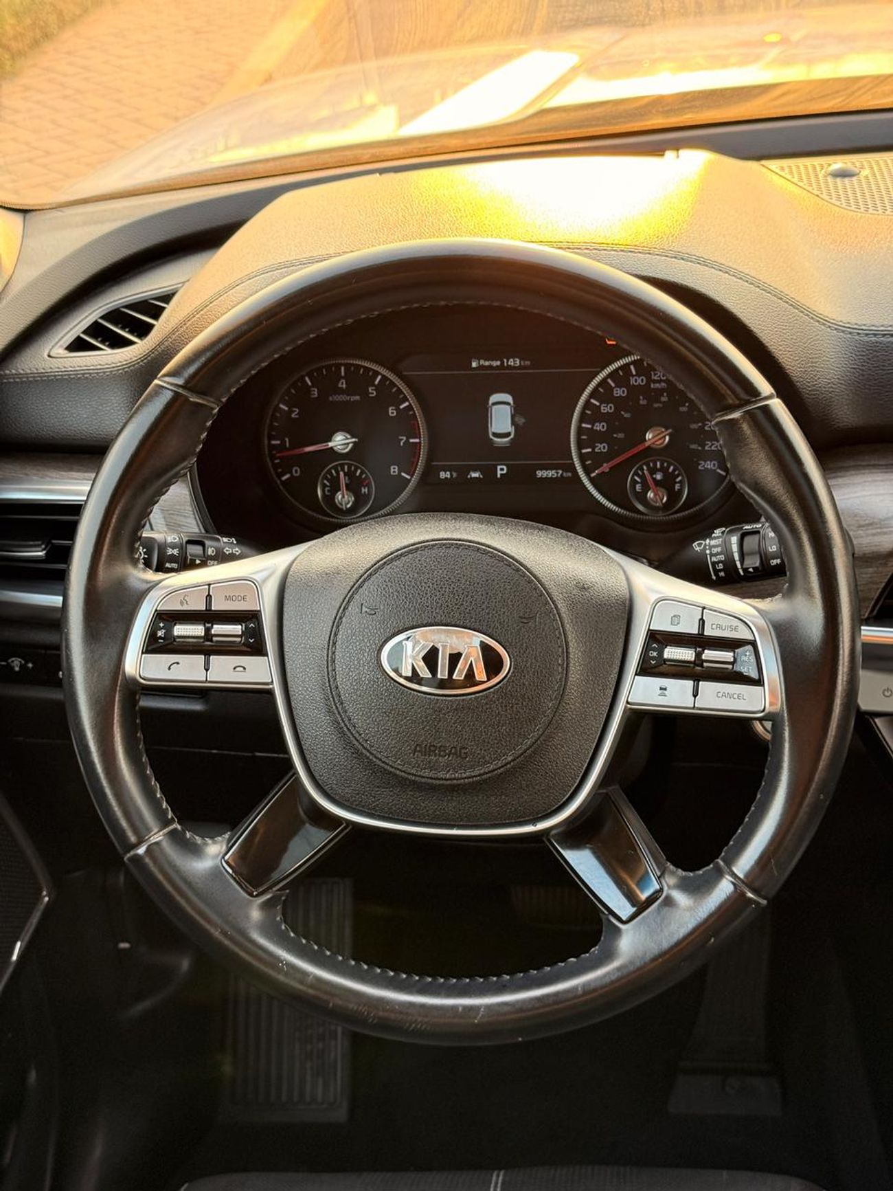Kia Telluride LX 3.8L (295 HP)