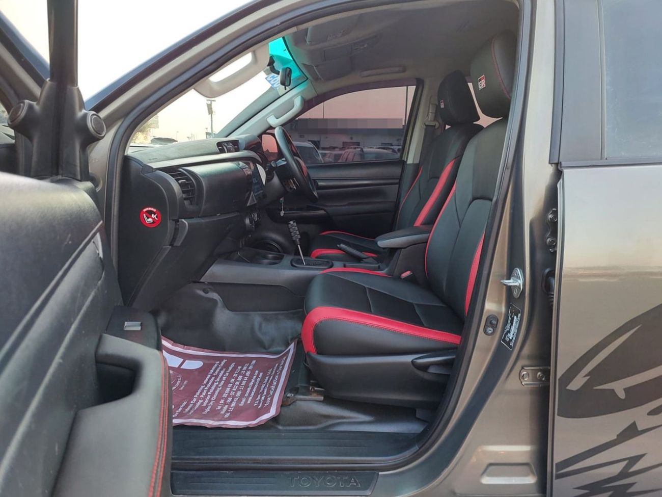 Toyota Hilux TOYOTA HILUX PICKUP RHD 2018 MODEL 2.8 L DIESEL AUTOMATIC(PM17843)