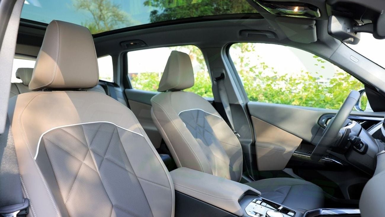 بي أم دبليو X3 ( Eid al-Adha Offer ) ( Only For Export ) 2025 BMW X3 xDrive 25L 2.0T AWD 0Km BRAND NEW