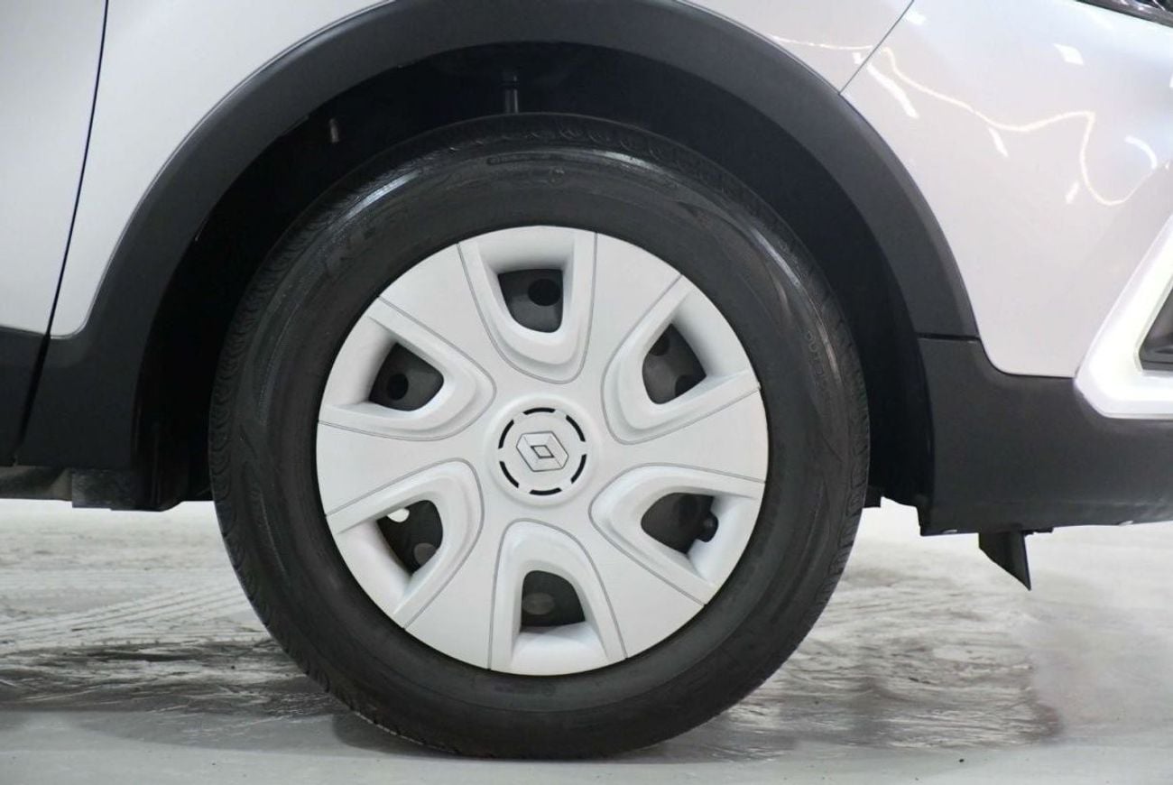 Renault Captur SE || AED 690/PM || 1 YEAR RENAULT WARRANTY