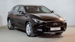 Infiniti Q30