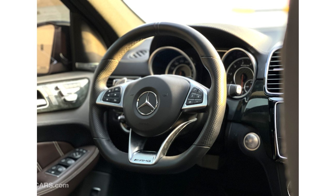 Mercedes-Benz GLE 63 AMG S Mercedes Benz - AMG GLE 63 S- 4MATIC +