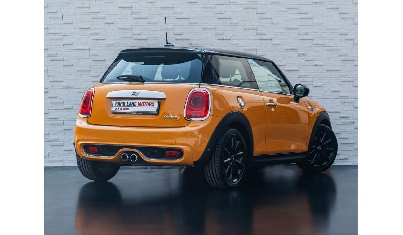 Mini Cooper S AED 1,101 PM • COOPER S JCW • OFFICIAL MINI AGENCY SERVICE PLAN UNTIL 27/02/2025