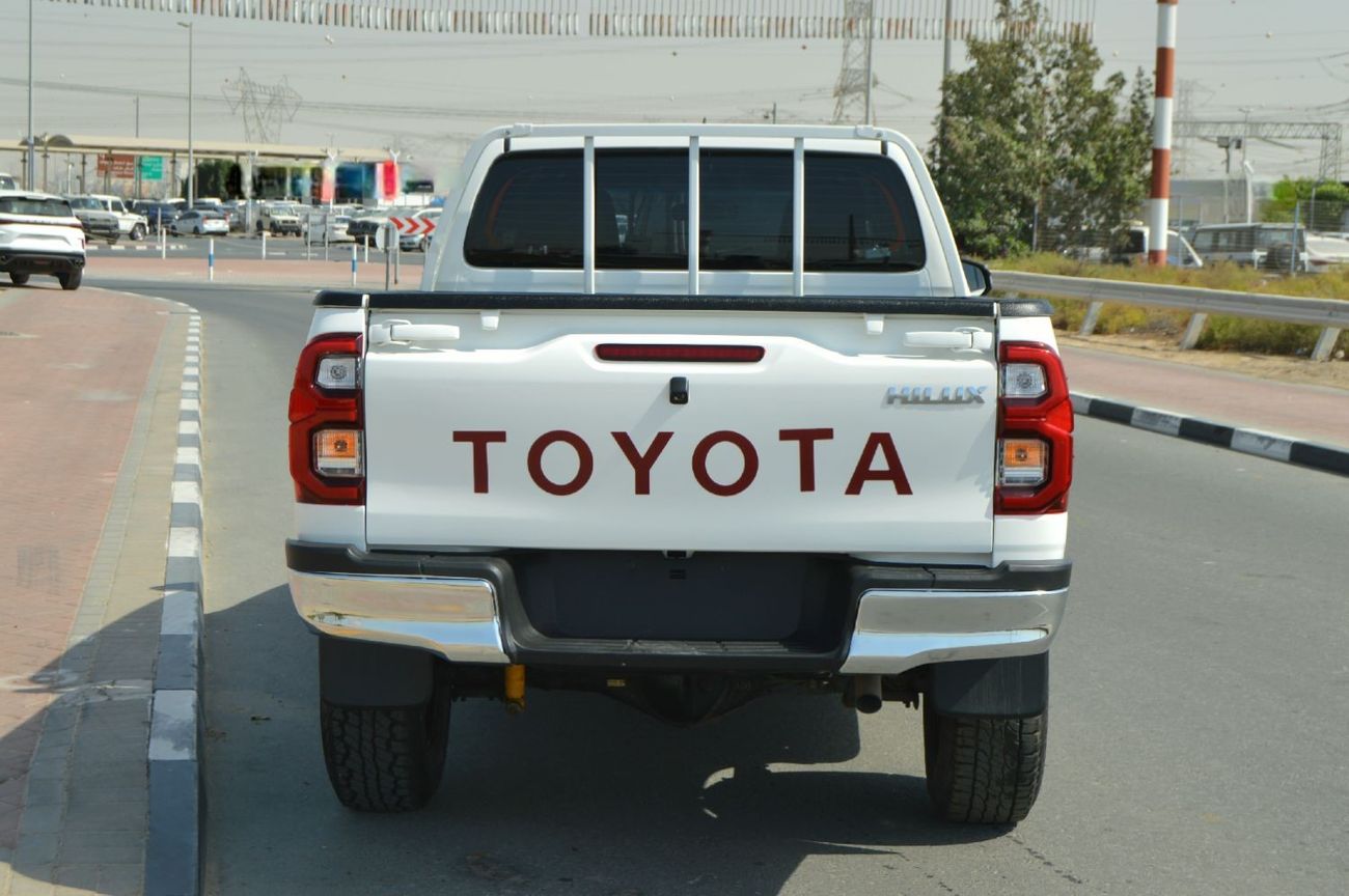 Toyota Hilux Double cabin 2.8L, perfect inside and outside