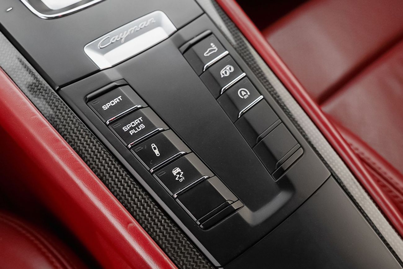 Porsche Cayman GTS 3.4L