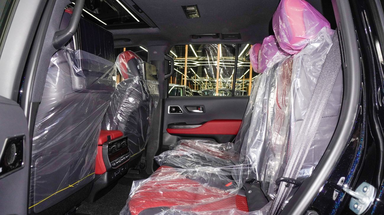 Toyota Land Cruiser GR Sport 3.5 L V6