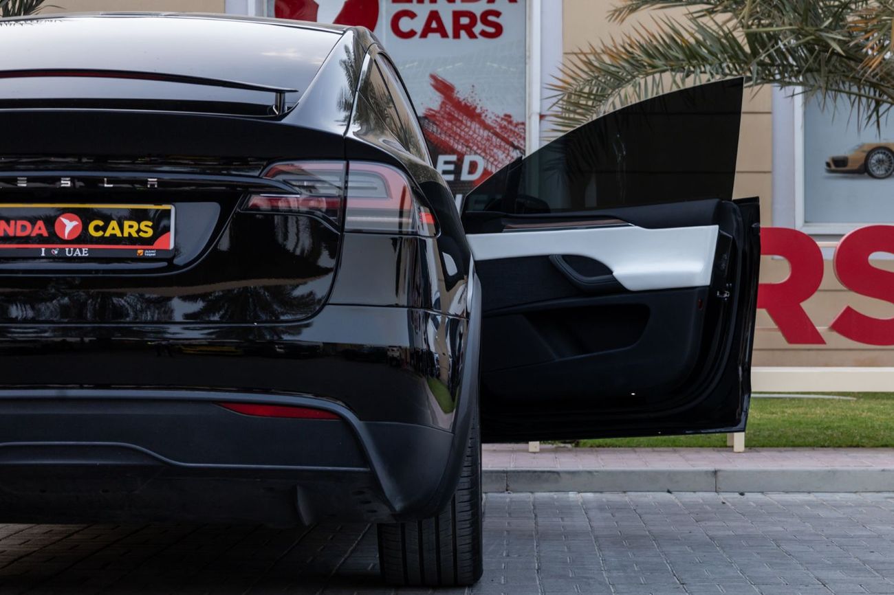 Tesla Model Y Long Range (AWD)