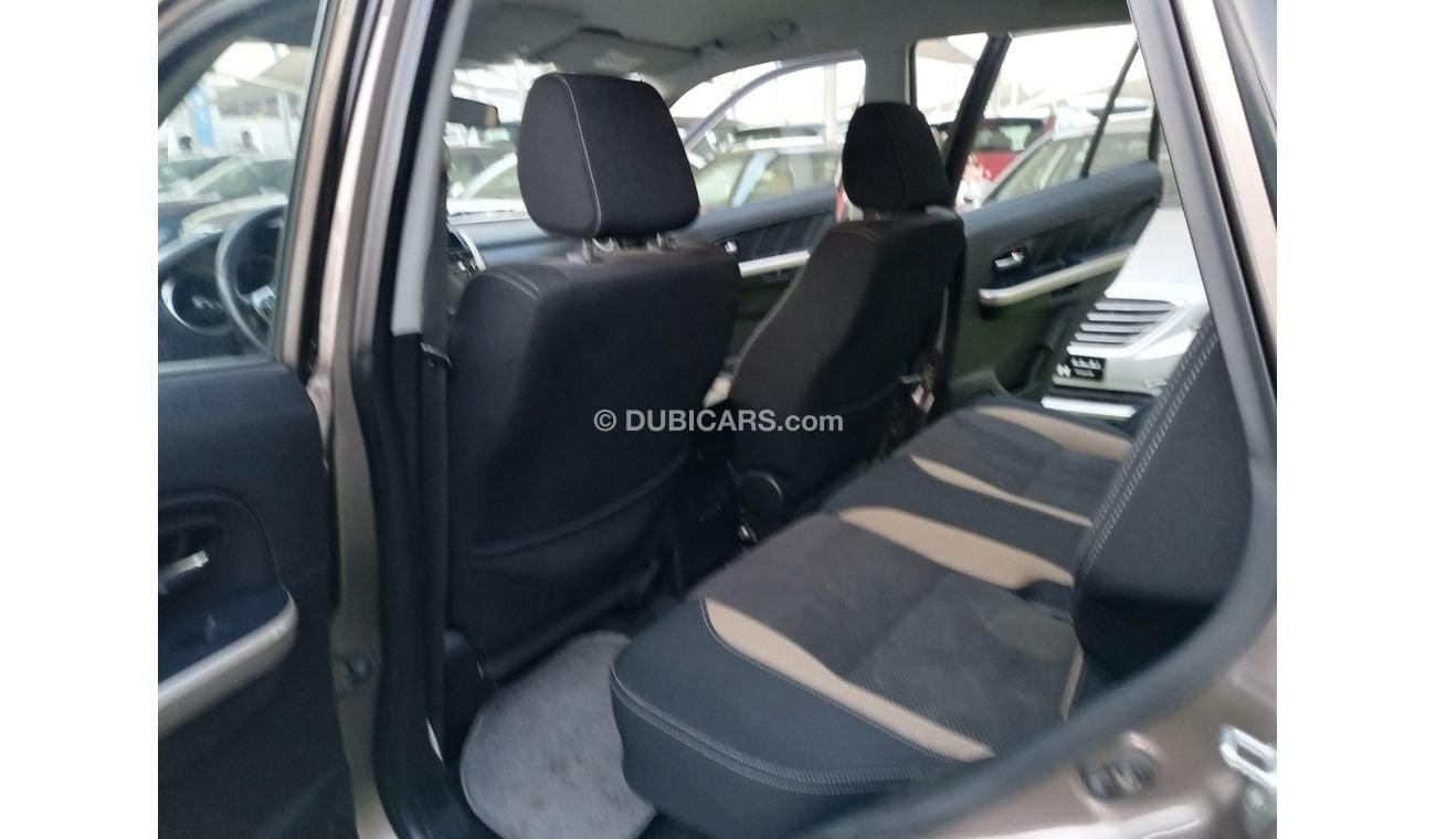 Suzuki Grand Vitara 2015 GCC model, agency dye, cruise control, alloy wheels, camera sensors, Android screen, in excelle