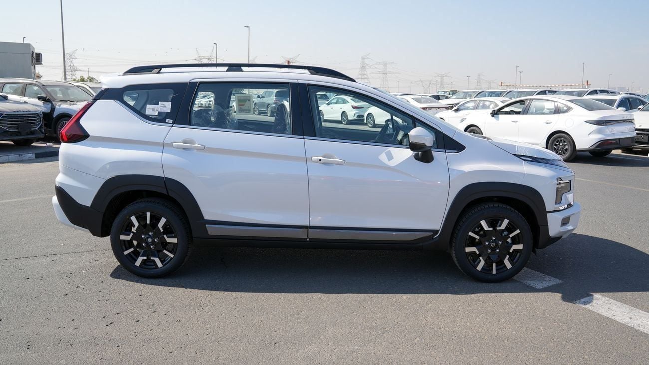 Mitsubishi Xpander Cross Brand New Mitsubishi Xpander Cross N-XP-CR-1.5-P-26 2026 – 1.5L 4-Cylinder Premium – GCC Specs – Exp