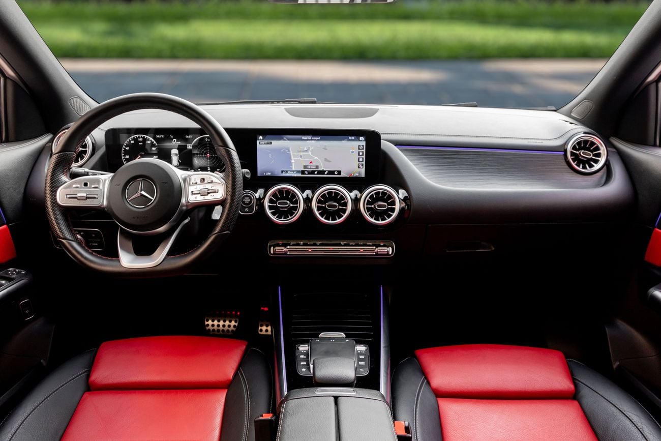 مرسيدس بنز GLA 200 GLA200 GLA 200 AMG | 2,253 P.M | 0% Downpayment | Mercedes-Benz GLA 200 AMG!