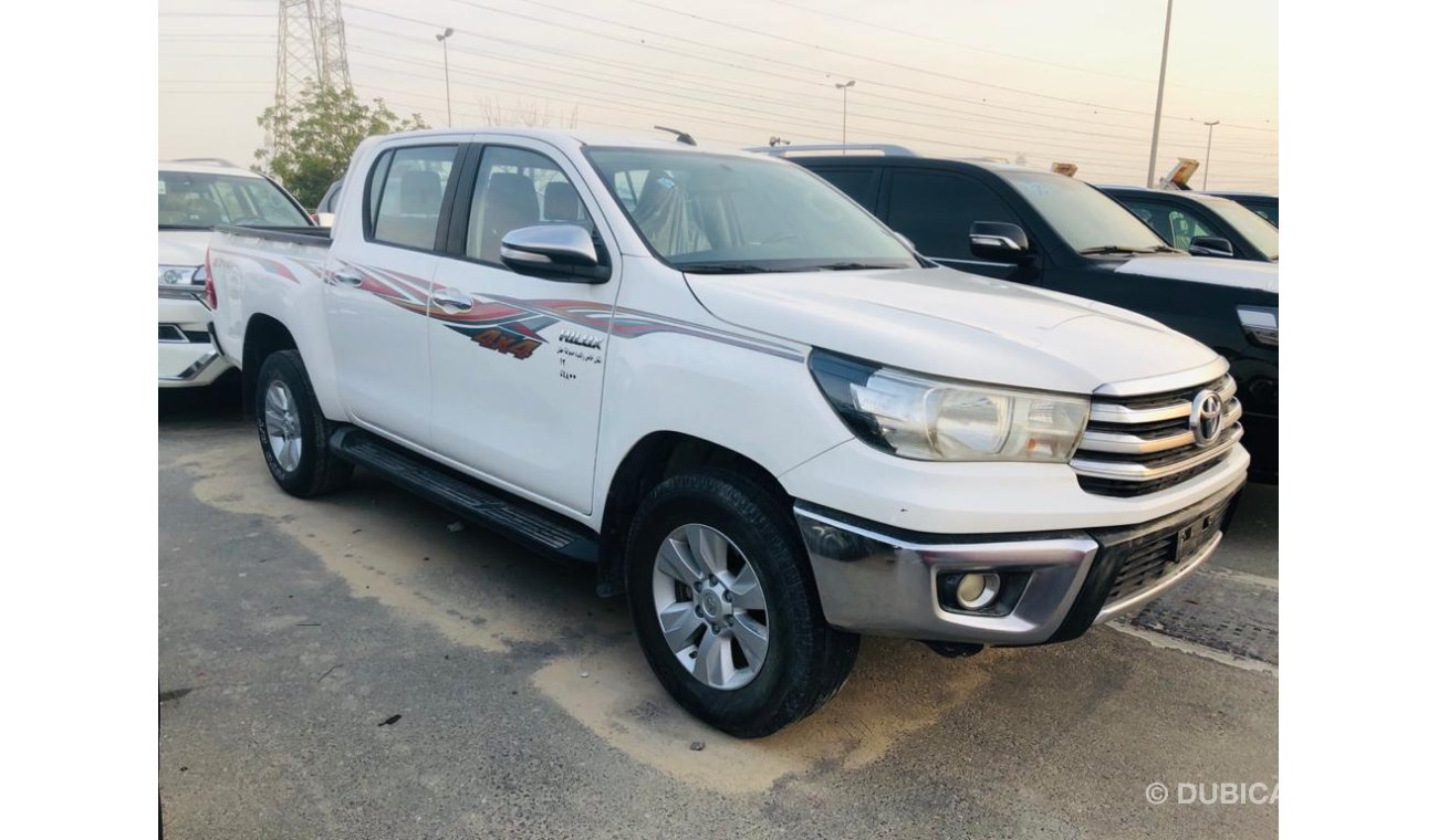 Toyota Hilux SR5 4X4, M/T, BED LINER, FOG LAMPS, SIDE STEPS, ALLOY WHEELS