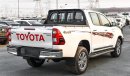 Toyota Hilux S-GLX SR5 2.7 Petrol A/T 4WD