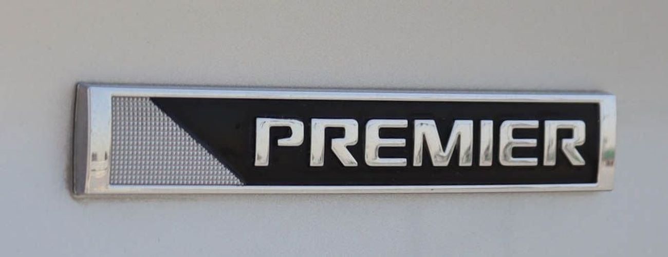 Chevrolet Impala Chevrolet impala 2019 original paint full option, GCC accident-free, in excellent condition, 1198 p.