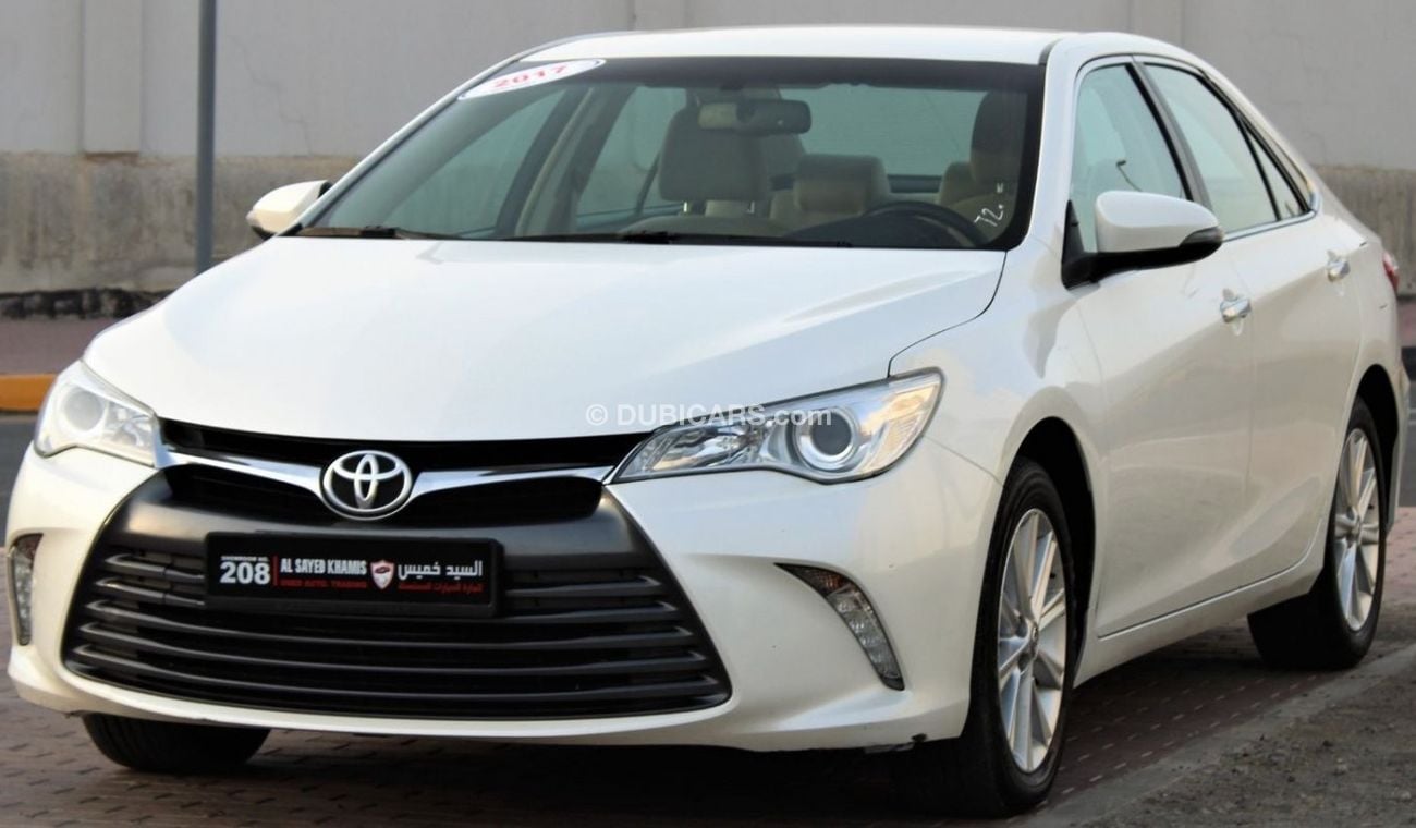 Toyota Camry Toyota Camry 2017, GCC, in excellent condition, No. 2 accidents, very clean from inside and outside