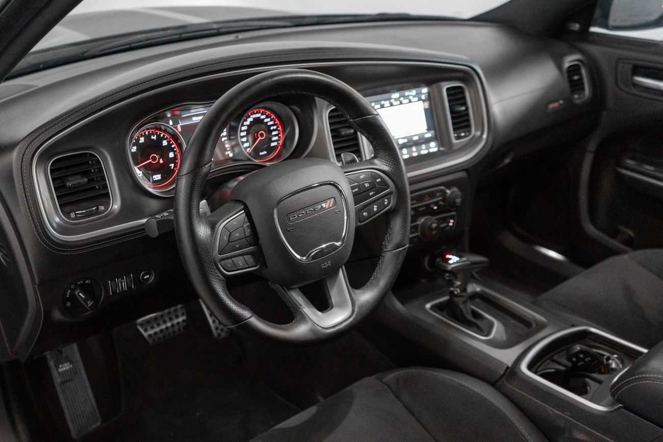 Dodge Charger SRT 392