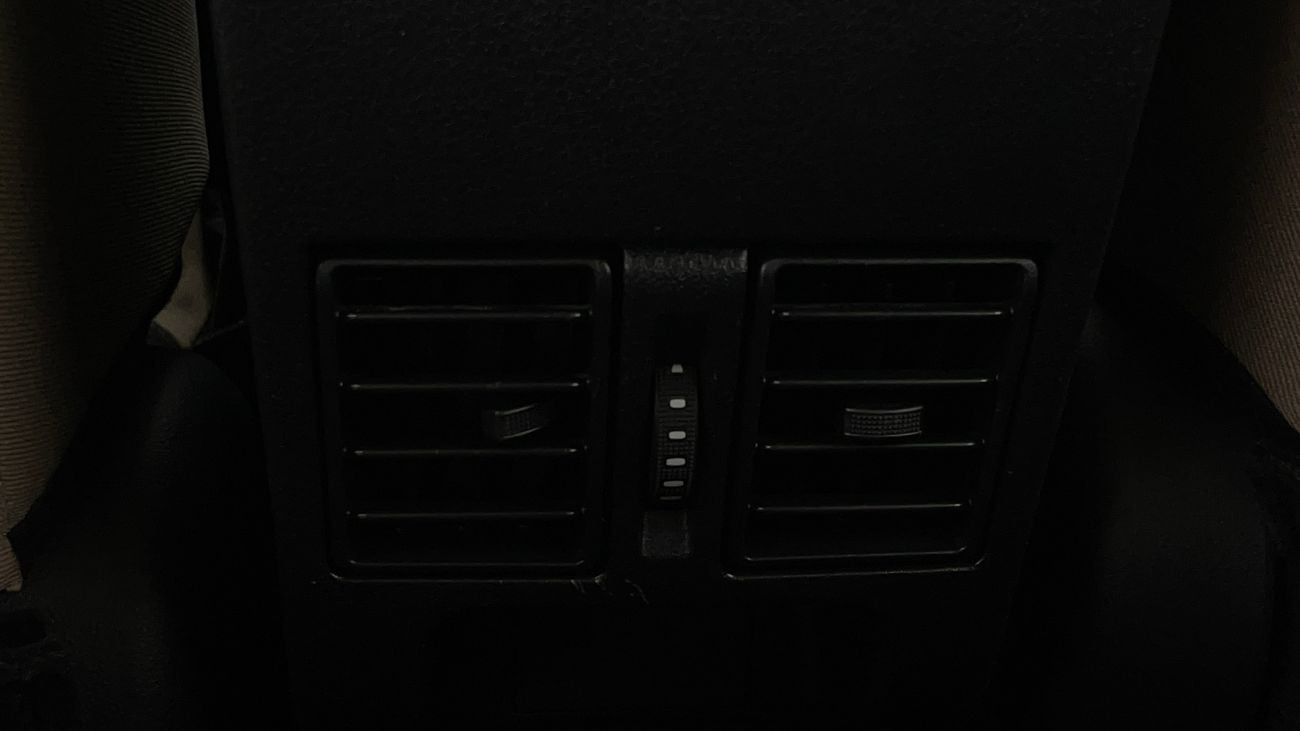 تويوتا يارس E 1.5 | بدون دفعة مقدمة | اختبار القيادة في المنزل