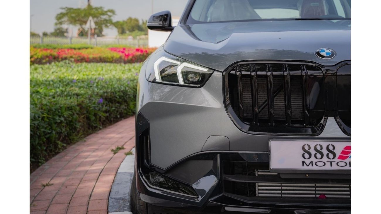 BMW X1 2024 BMW X! S-Drive 20 i Gray Night Edition 0Km