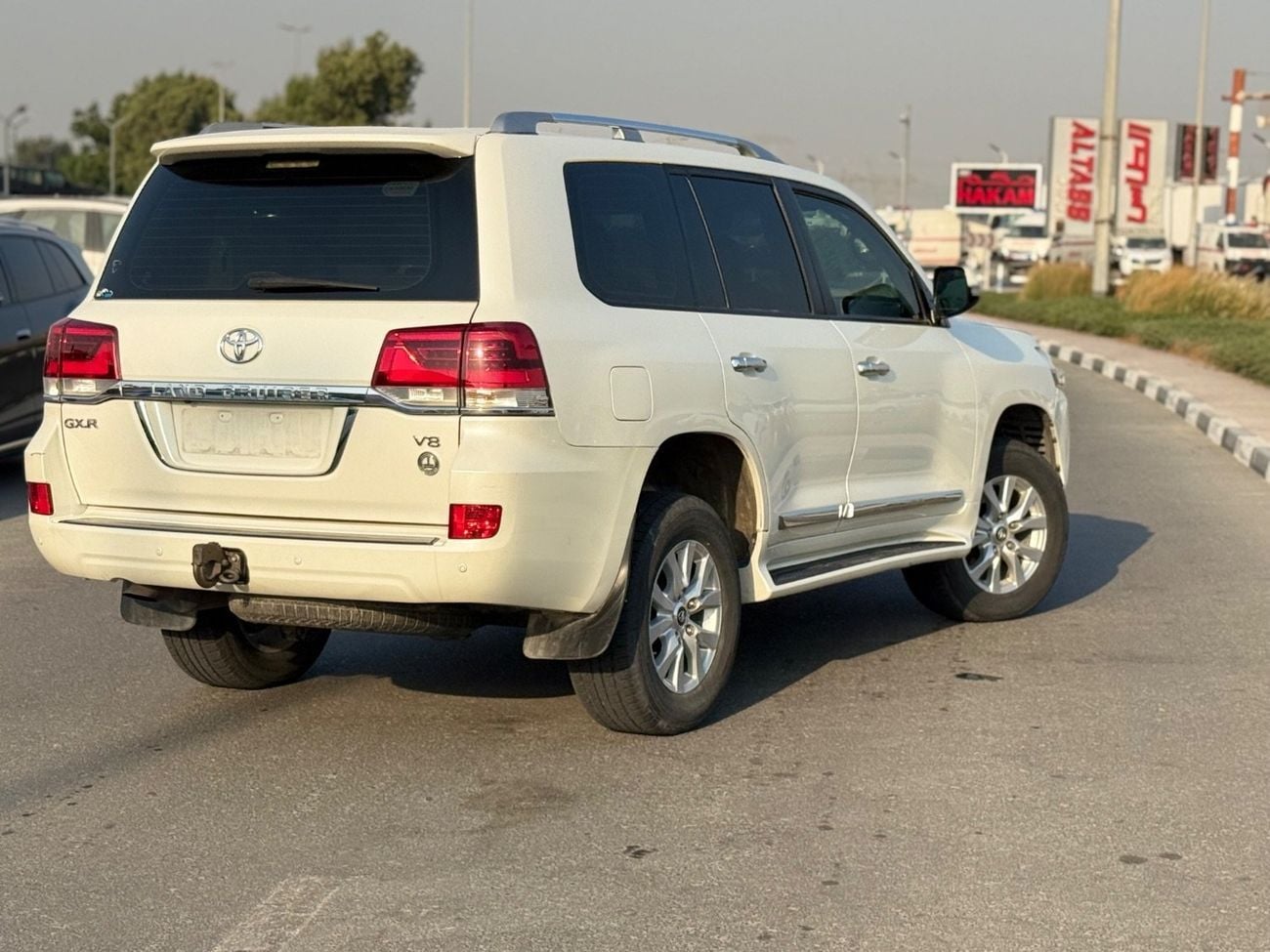 Toyota Land Cruiser Toyota landcuriser Years 2020 Diesel GXR1 4.5L full option GCC V8