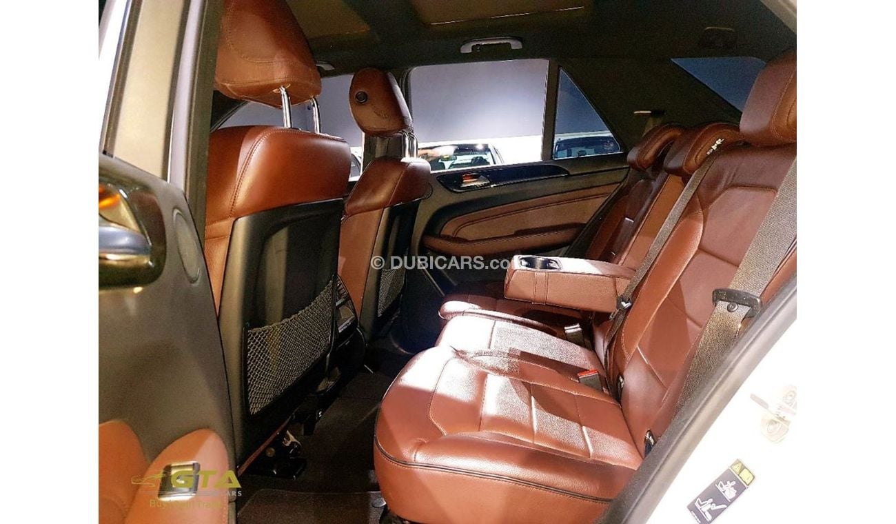 Mercedes-Benz ML 500 2013 Mercedes ML-500 4 Matic, Full Service History, GCC