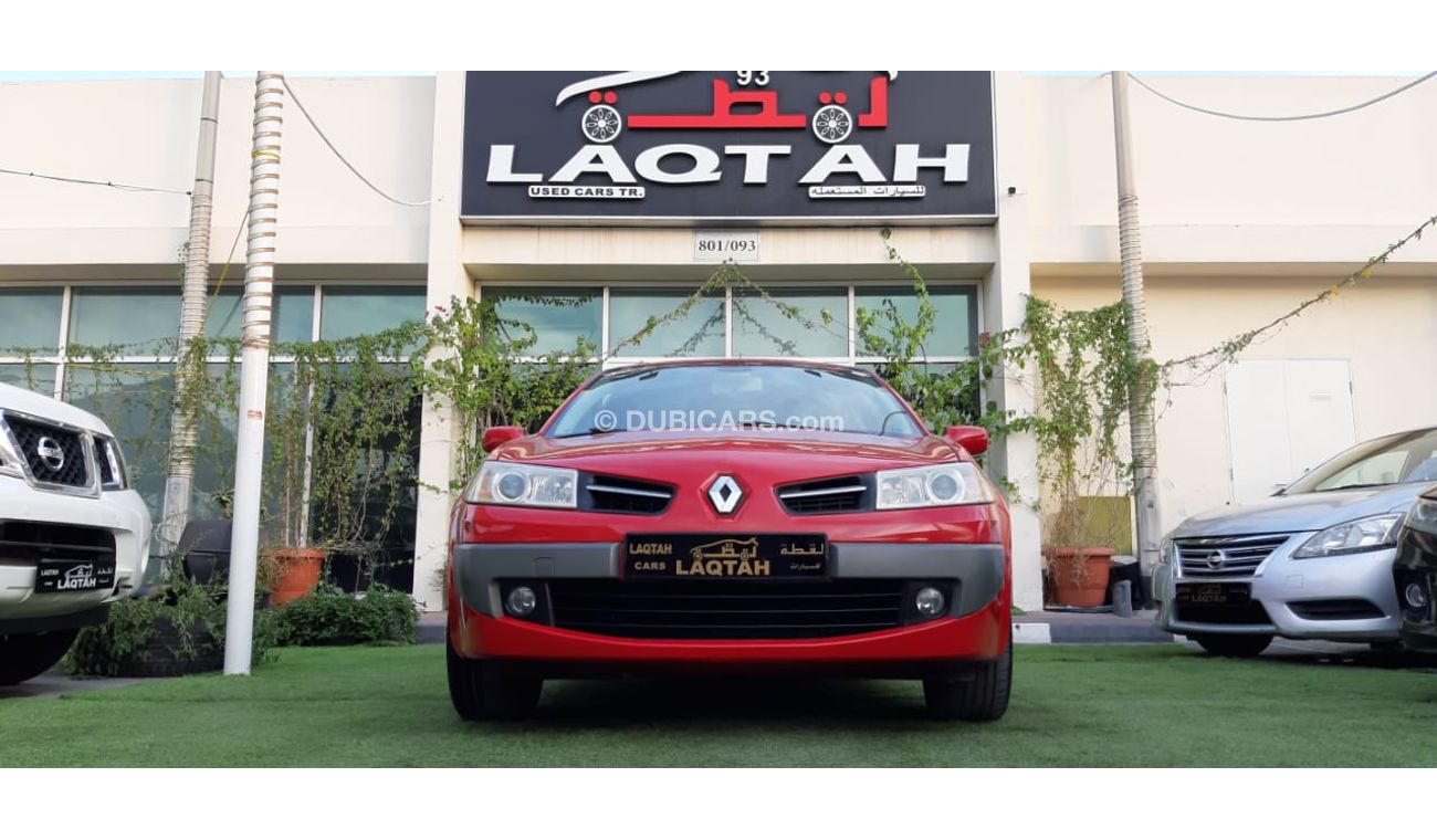 رينو ميجان خليجى - هاتش باك- بانوراما  - بدون حوادث - جلد- رنجات - ريموت كنترول بحالة ممتازة لاتحتاج لاى مصاريف