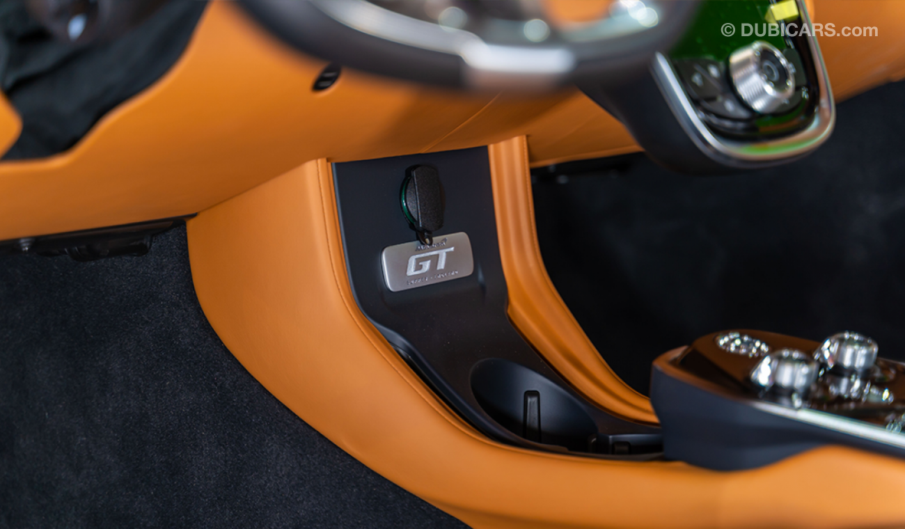 مكلارين GT 2020 MCLAREN GT HELIOS ORANGE WITH SPORTS EXHAUST GCC