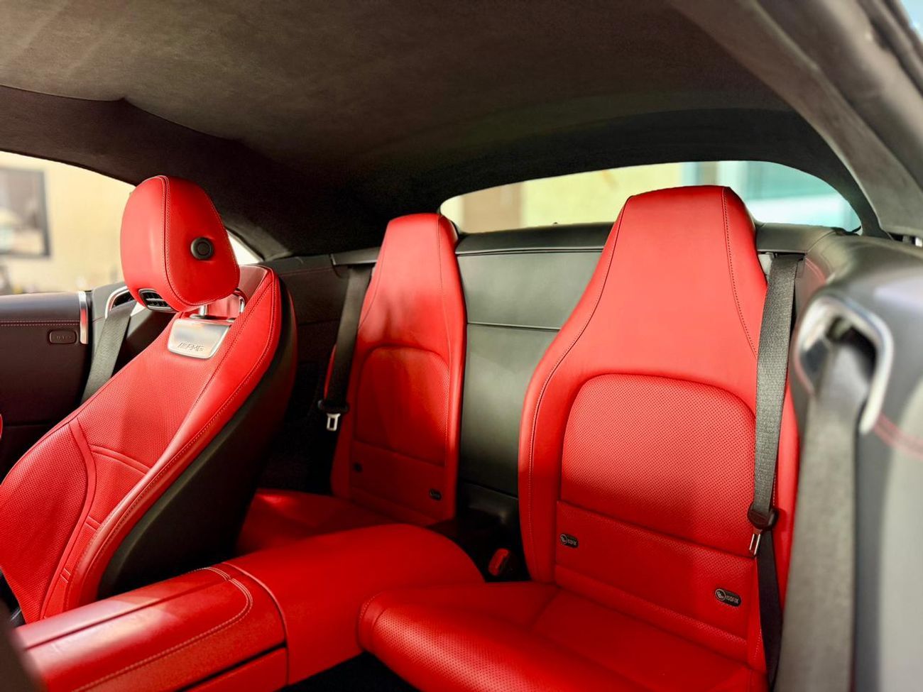 Mercedes-Benz SL 63 AMG 6,078 AED Monthly II SL63 AMG II 0% Down Payment II Still Under Warranty to 2027