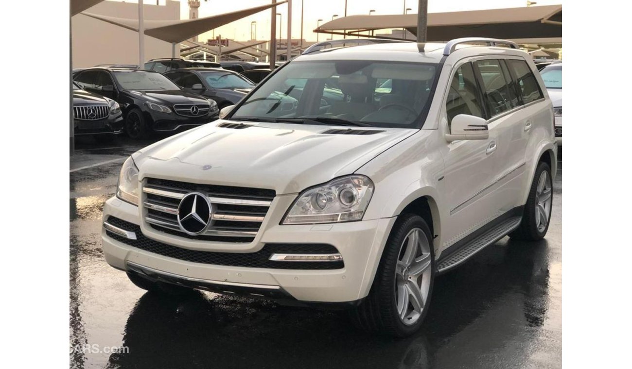 Mercedes-Benz GL 500 Mercedes Benz GL500 model 2012 car prefect condition full option