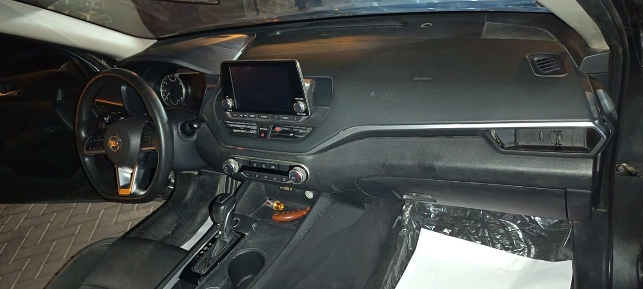 Nissan Altima SV 2.5L