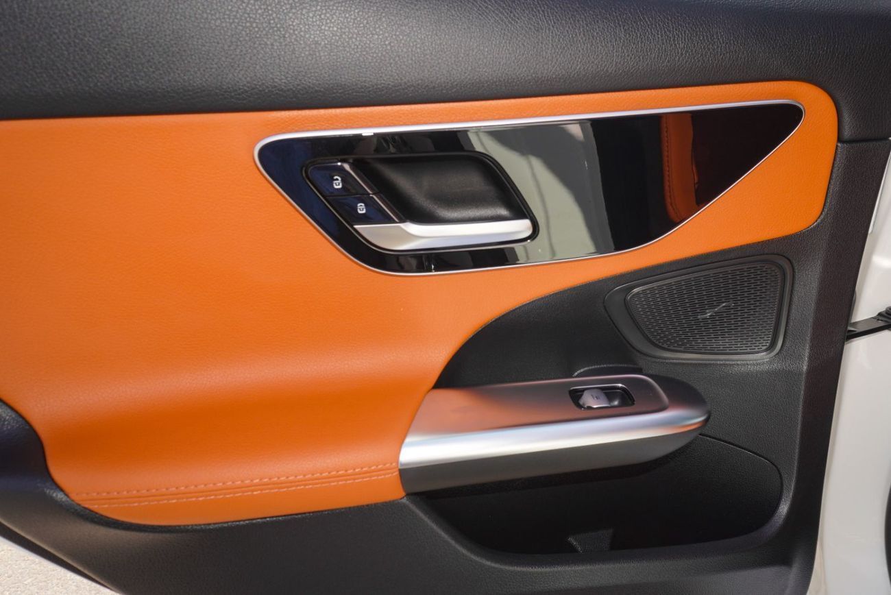 مرسيدس بنز C 300 Base