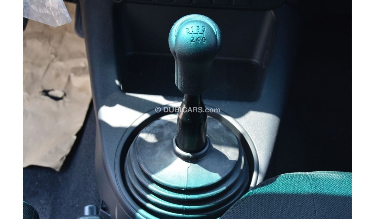 Toyota Hilux HILUX 2.4 MT BASIC POWER WINDOW 2022