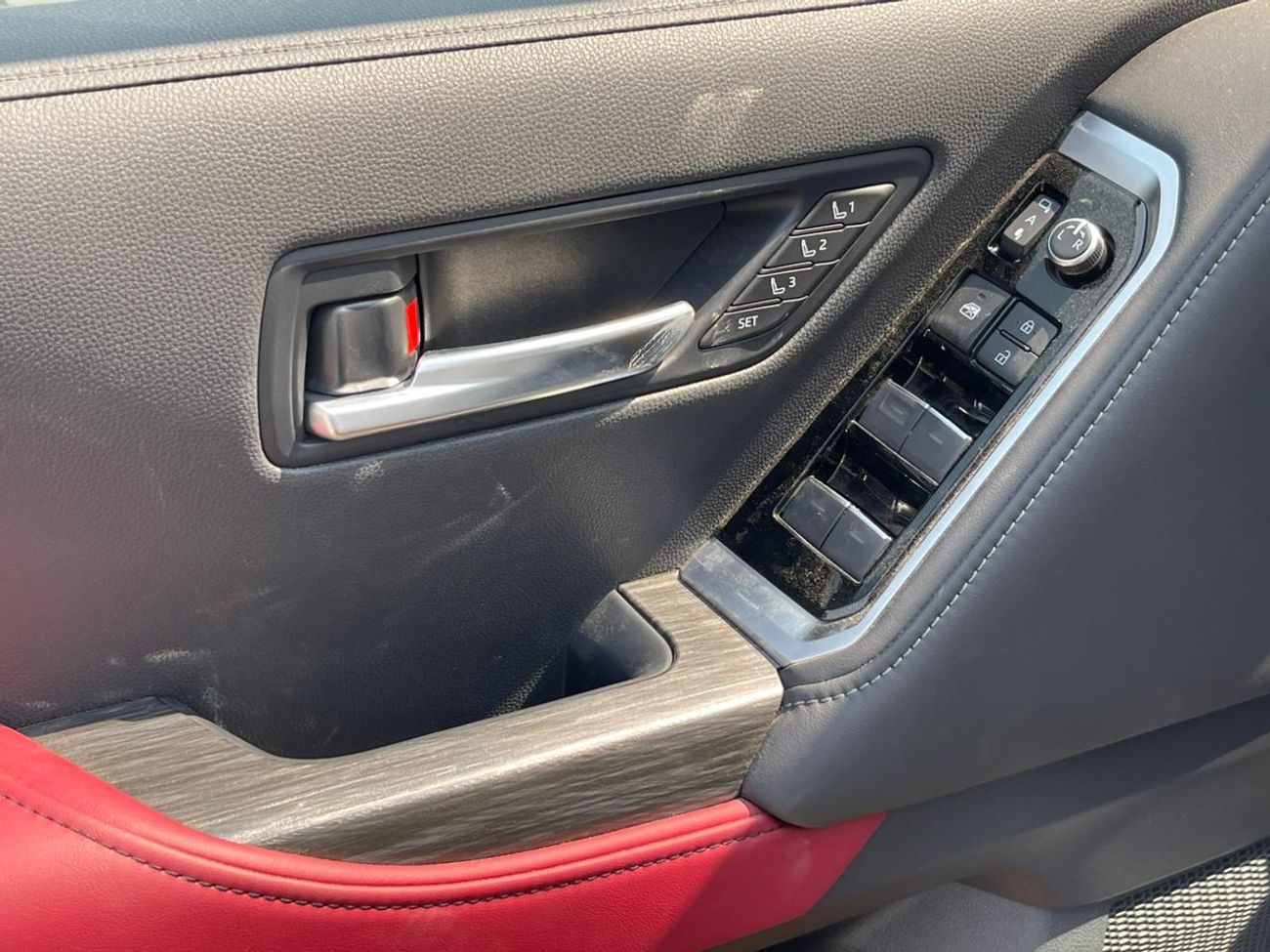 تويوتا لاند كروزر Toyota Land Cruiser GR-S 3.3L DIESEL 2025