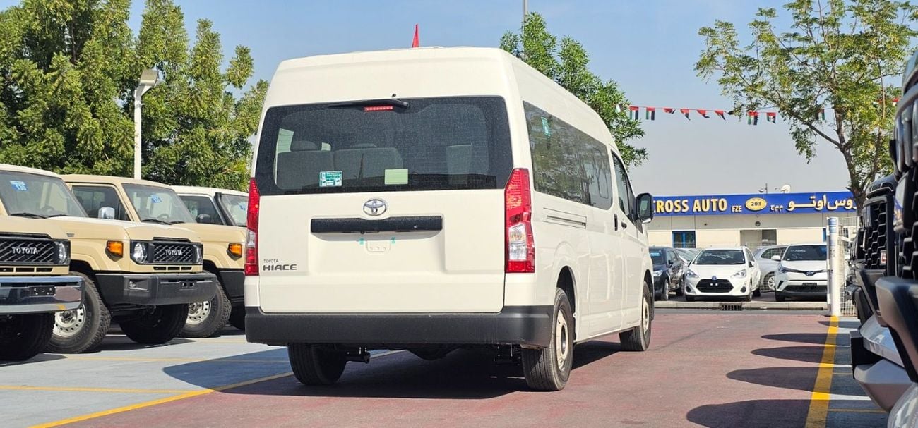 Toyota Hiace Toyota Hiace 2.8L DIESEL MANUAL13 SEATER PASSENGER HIGH ROOF
