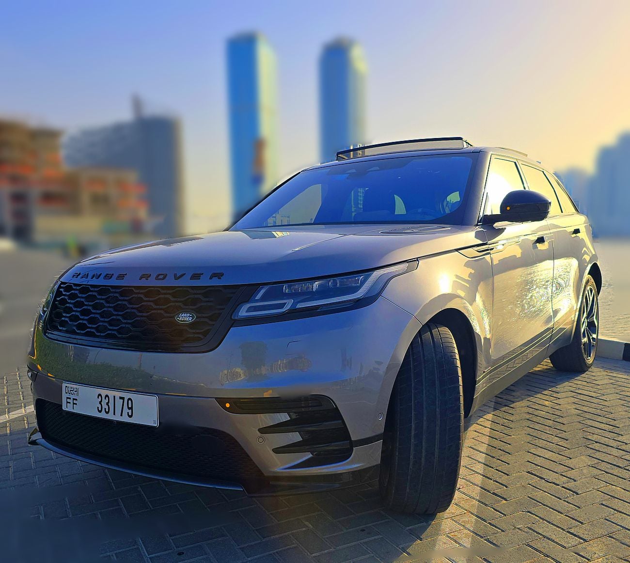 Land Rover Range Rover Velar R-DYNAMIC