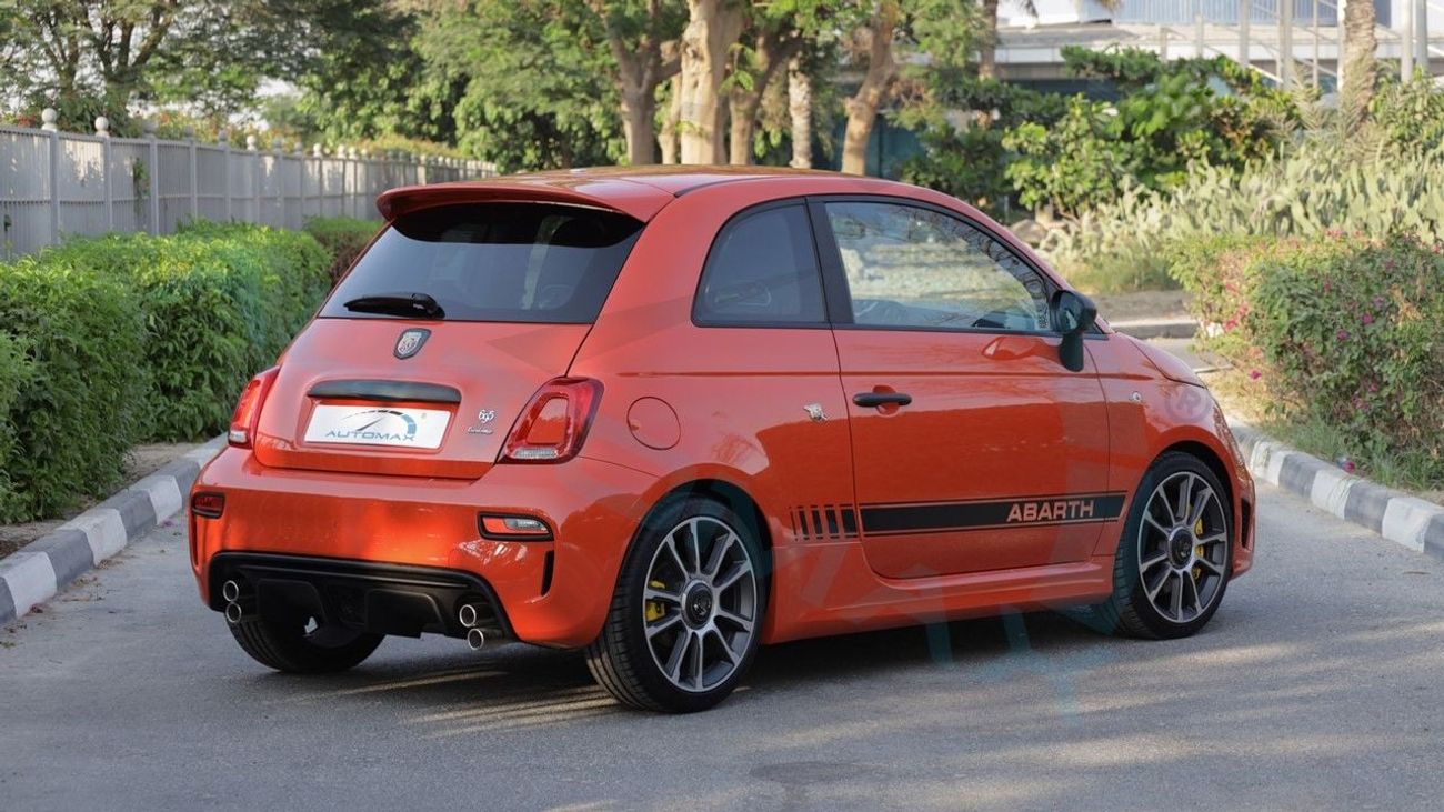 Abarth 695 (For Export , НА ЭКСПОРТ) TURISMO 1.4 TURBOCHARGED 2024 GCC Без пробега