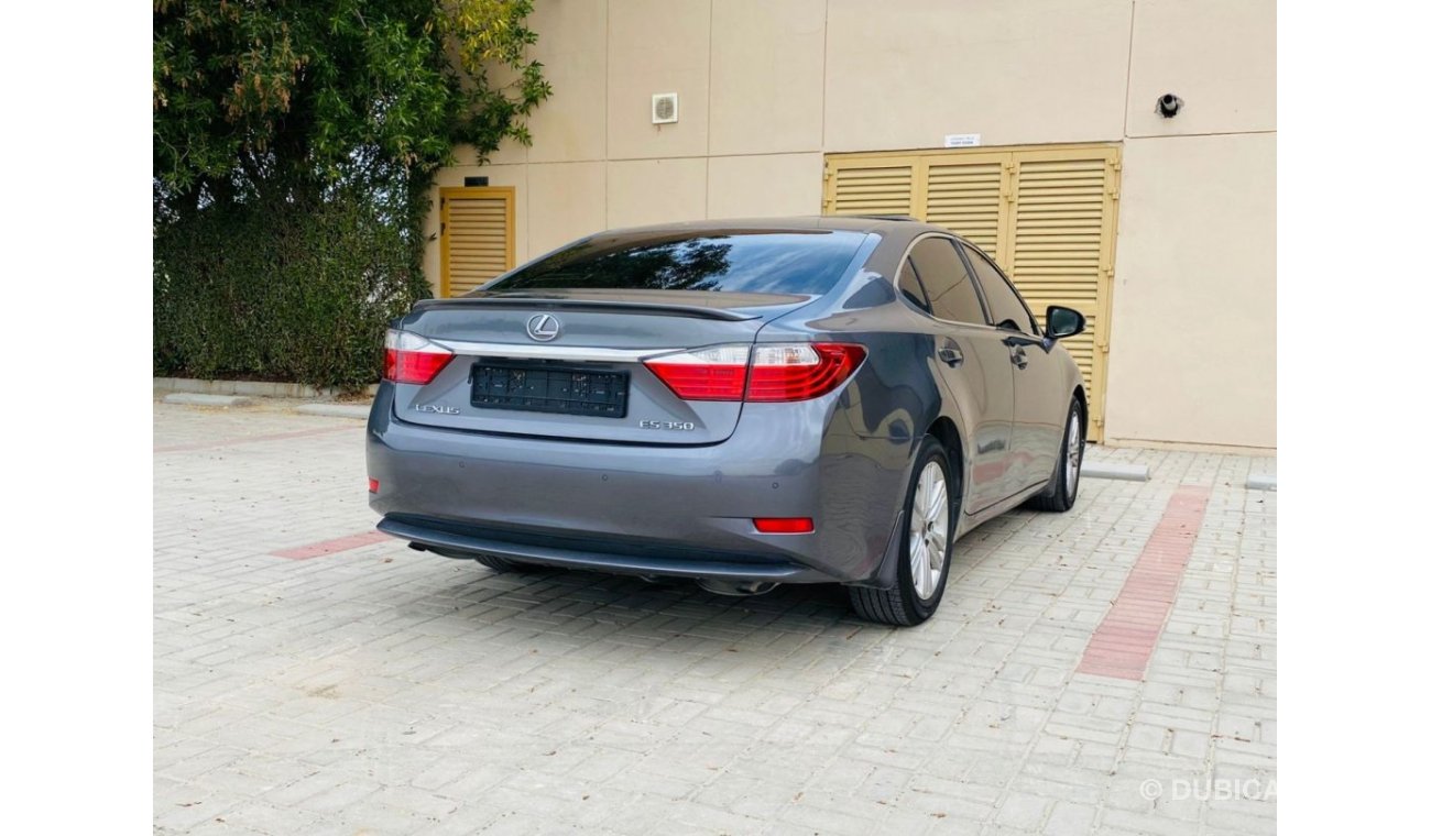 Lexus ES350 Platinum Good condition car GCC